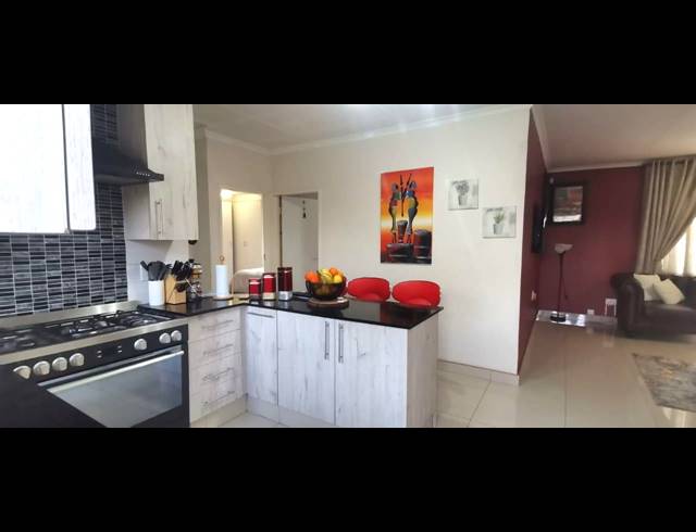 3 BEDROOM HOUSE FOR SALE IN DALPARK EXT 1